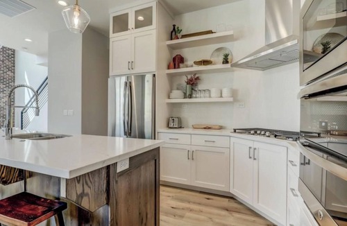 Parowan House | Unique Experience in Luxury Modern Home w/Loft - Near Brianhead Ski Resort