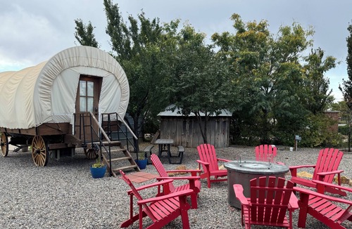 Monticello House | Unique Glamping Pioneer Wagons