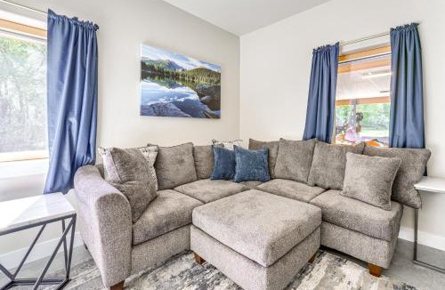 Redlands House | Unique Grand Junction Guest Suite w/Gas Fire Pit!