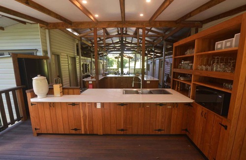 Barkers Vale House | Unique hideaway train carriages experience.