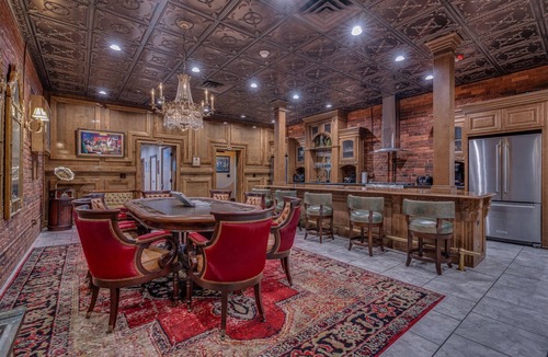 Johnson City Condo | Unique Historic Loft downtown Johnson City