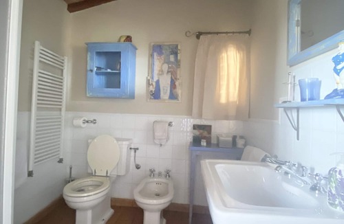 Greve in Chianti House | UNIQUE LARGE TERRACE WITH VIEWS TO CHAINTI VALLEY AND DRINK