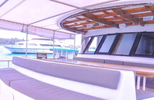 Maldives House | Unique liveaboard experience in Maldives, AIl Incl
