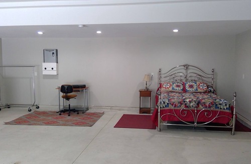 Putnam Hall House | Unique Loft with upstairs open floor plan with 4 car garage
