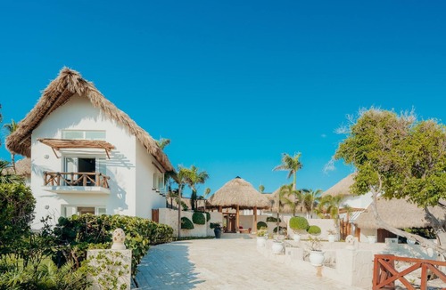 Punta Cana Villa | Unique luxury ocean-view villa w/english speaking staff & private beach club