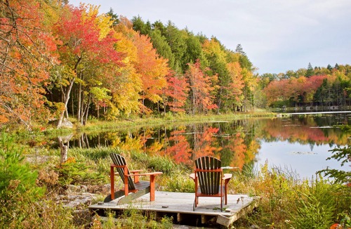 Hammonds Plains House | UNIQUE Modern Character Home - Sleeps 10 ($)