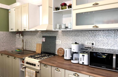 Old Town House | Unique Old Town Home ❤ 2min to Beach & Harbour
