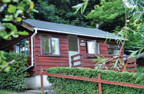 Berrynarbor Cabin | Unique, peaceful, cosy and quaint cedar wood built holiday lodge.
