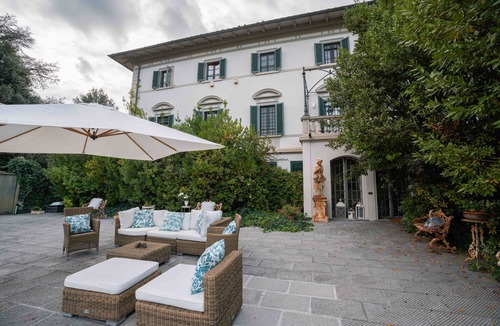 Parlascio Villa | Unique property: elegant and luxurious Art Nouveau villa in the Tuscan hills.