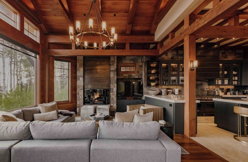 Telluride House | Unique Ridge Location by InvitedHome | Gondola, Hot Tub, O2, Hiking Trails, Bike