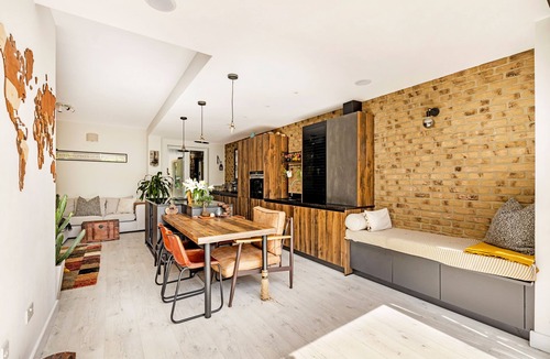 North Kensington House | Unique Space, Sunny, Modern Design, 10 min to Portobello Rd