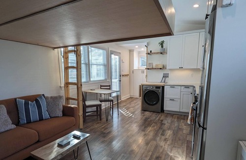 West Cape May House | Unique Stay in Cape May: The Coop