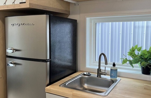 Perry Apartment | Unique tiny home experience in a one of a kind tiny home park
