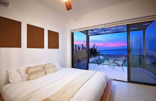 Pichilingue House | Unique Unit-Private Pool,Isla Espiritu Santo VIEW!