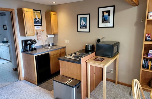 Bayfield House | Unique Vacation Accommodation on Lake Superior near Apostle Island National Lakeshore, Wisconsin