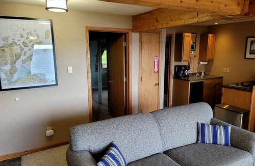 Bayfield House | Unique Vacation Accommodation on Lake Superior near Apostle Island National Lakeshore, Wisconsin