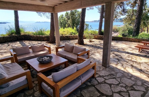 Kontokali Villa | Unique view, private beach path, 5km from Corfu City, beautiful Corfiot villa.