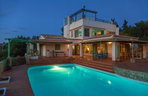 Kilada Villa | Unique Villa with magnificent styling, Panoramic Sea Views and Swimming pool