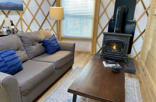 New River House | Unique Yurt on 23 Acres in the Mountains!