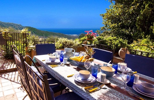 Tanneron Villa | Uniquely situated villa with pool and stunning sea views near Cannes