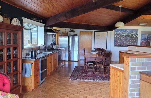 Rotorua House | Uniquely spacious and comfy country home. Perfect for Mountain bikers!