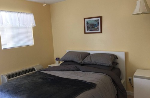 Misquamicut Condo | Unit 1 Cozy Condominium Walking To The Misquamicut Beach