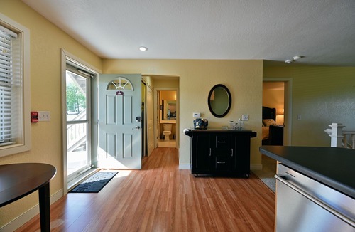 Birchwood Condo | Unit 110 2 Bd/2 Ba Condo 2 Bedroom Condo by RedAwning
