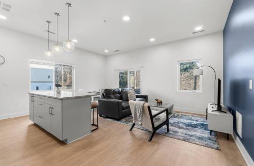 Little Italy Apartment | Unit 118