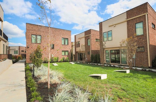 Historic Edgefield House | Unit 13 I Experience Noa Nashville | 5BR Luxury Retreat + Resort Pool