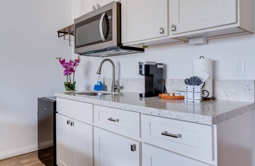 Wailuku Apartment | Unit 17 Waena Inn - Maui Private Suite
