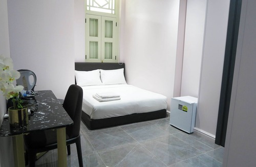 Singapore River Hotel | Unit 2.202