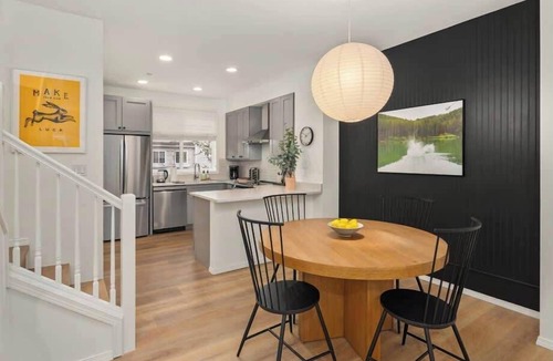 Bellevue House | Unit 2 One Central · Modern Urban Luxury Escape - Unit 2