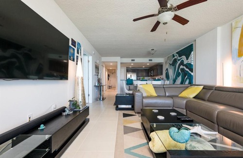 Ocean View Halifax Estates Apartment | Unit 203 Aruba - 3 Bedroom Ocean Front