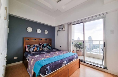 Ermita Condo | Unit 2216 Torre de Manila
