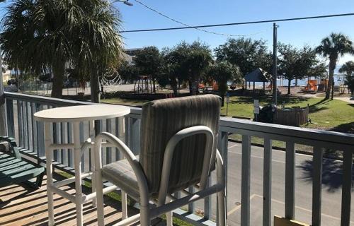 Cedar Key Apartment | Unit 222 Beautiful Cedar key