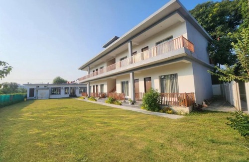 Bail Parao Apartment | Unit 3 - Corbett The Vedant