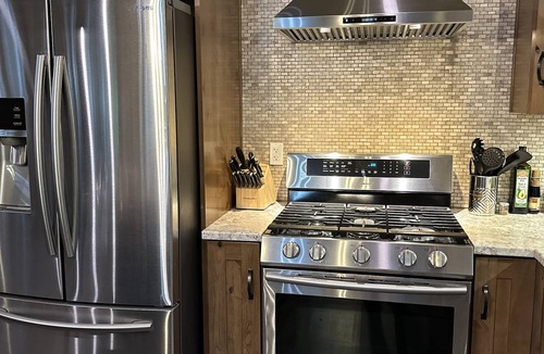 Kent Ski Chalet | Unit #3 | Peaceful & Romantic Harrison Chalet Suites