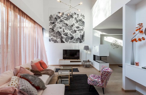 Dieweg House | Unit 4 - Spacious Smart Home Triplex Private Garden & Parking