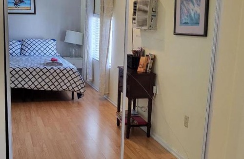 Garfield Apartment | Unit 4 - Walkable Roosevelt Row 1BR 1BA Downtown Stay