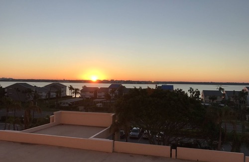 Sand Key Condo | Unit 502 2 waterfront balconies! Expansive white sand beach Harbor Light Tower