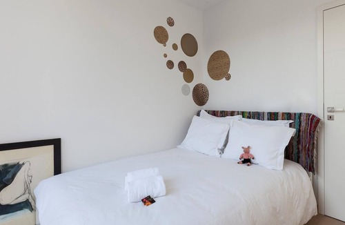 Dieweg House | Unit 6 - Colorful Smart Home Triplex Private Garden & Parking
