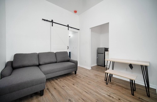 Five Points Apartment | Unit C / Studio Unit