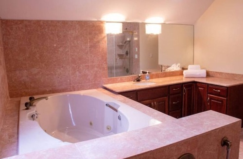 Aldenville House | Unite Your Family at The Hidden Gem on Mount Pleasant