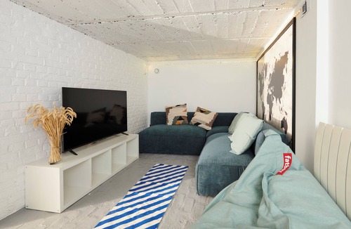 Ronchin Apartment | Univers Studio with a private terrace, 2' from Lille
