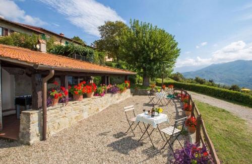 Dicomano House | Universal Harmony - Cinciallegra