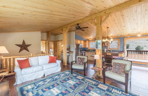 Creede House | Unmatched Panoramic Mountain Views | Pet Friendly | Walk to Downtown Creede