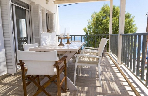 Livadia Apartment | Uno Apartment 1st Floor