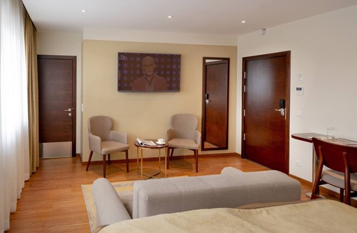 Rhein-Erft-Kreis District Hotel | UNO Smart Köln-Hürth