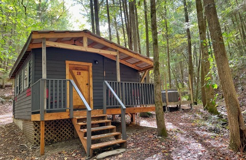 Ellijay House | Unplug at HEMLOCK HIDEAWAY: Cozy Cabin in the Cohuttas