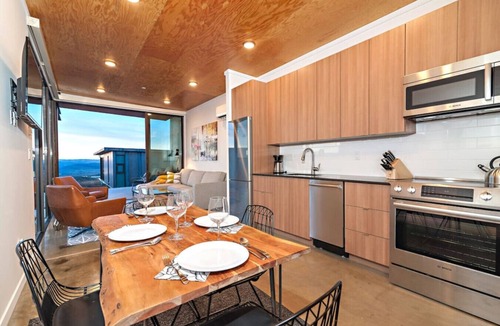 Quincy Condo | Unplug - Views! Cave B Ridge 2B Winery Spa Gorge